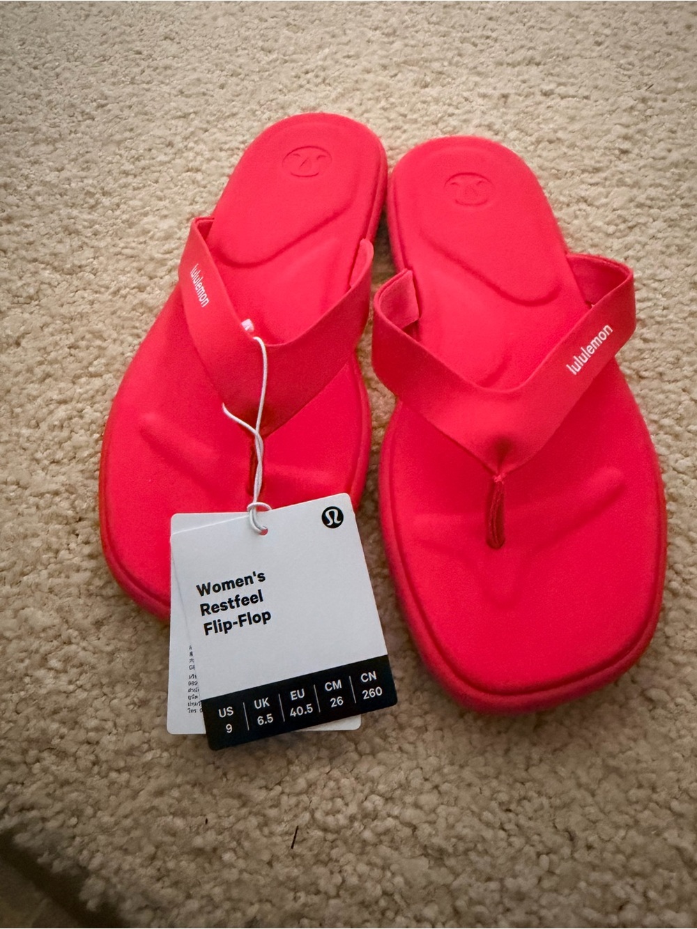 lululemon athletica Women's Restfeel Flip-Flop - red